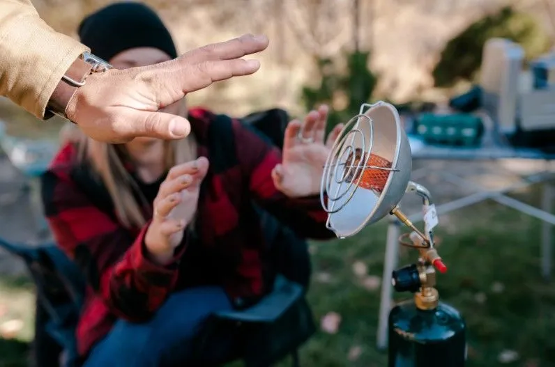 PORTABLE OUTDOOR PROPANE INFRA